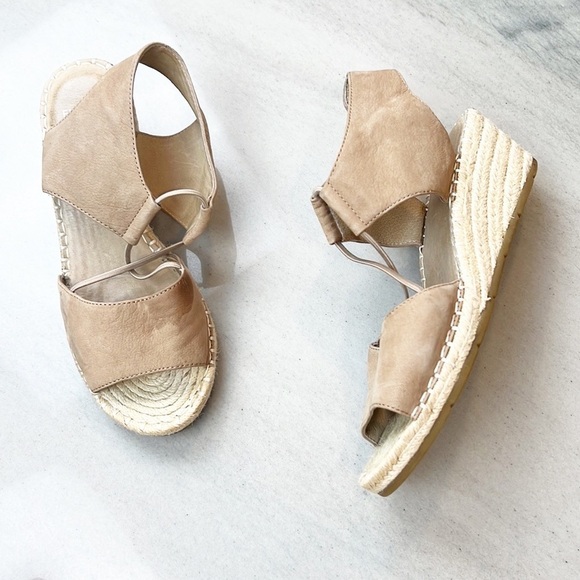 EILEEN Fisher Agnes Espadrille Wedge Sandals Beige Leather Size 7 Open Toe - Picture 2 of 14